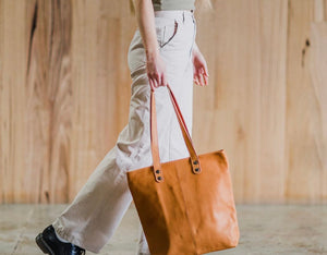 Sarah- Tan leather tote bag